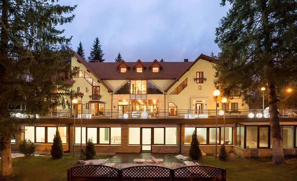 Vila Pinul Si Mesteacanul Hotel Poiana Brasov Exterior photo